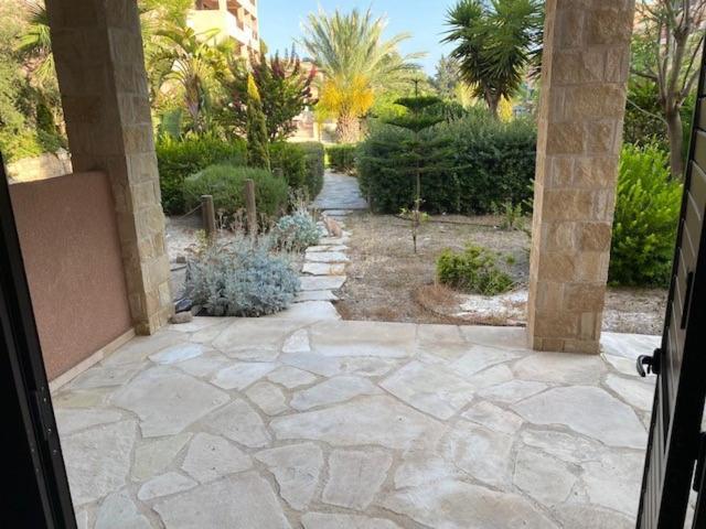 Resitour - Aphrodite Gardens Paphos Exteriör bild